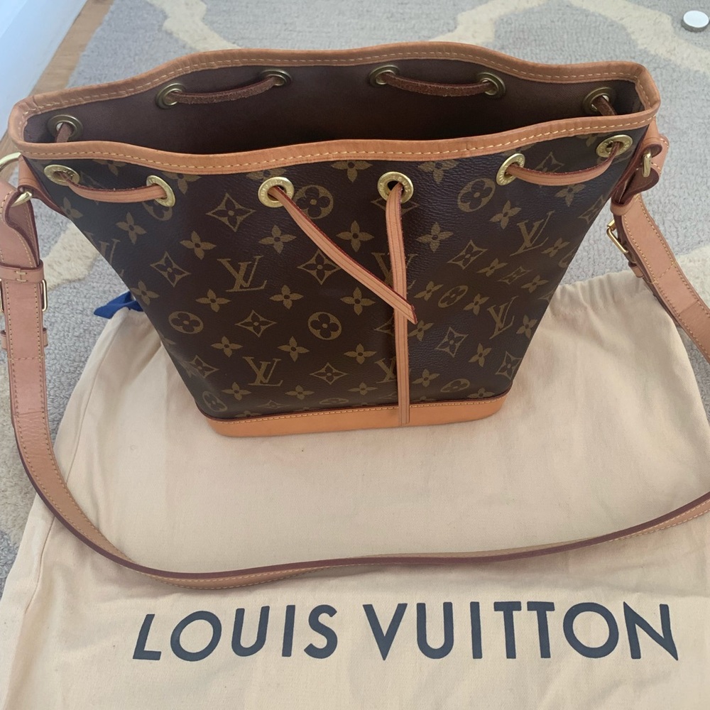 Louis Vuitton Noe BB bucket bag - Picture 2 of 12